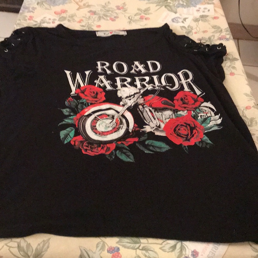 Black T-shirt